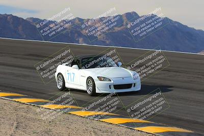 media/Jan-08-2023-SCCA SD (Sun) [[8f6a5b9391]]/Advanced Group/Session 1 (Bowl)/